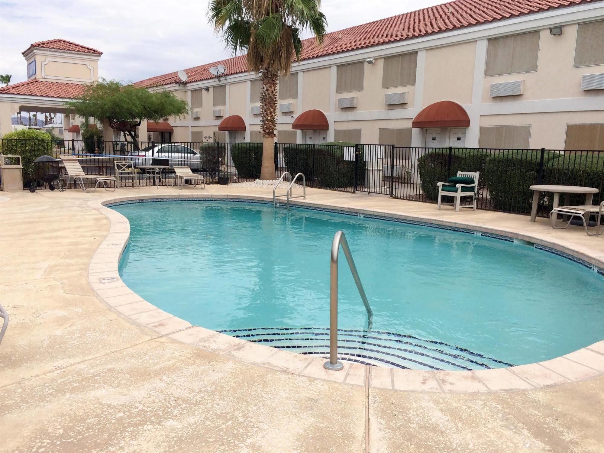Motel 6-Apache Junction, Az المظهر الخارجي الصورة